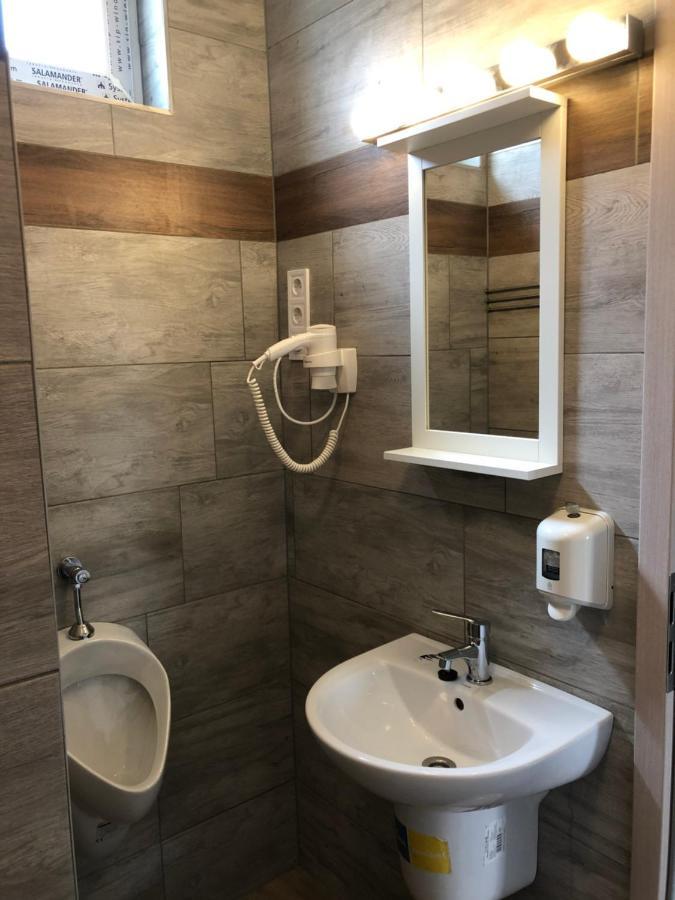 Avas Apartman Mişcolţ Exterior foto