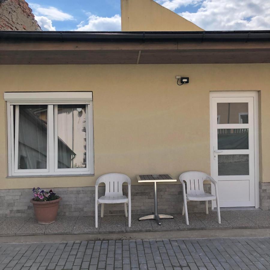 Avas Apartman Mişcolţ Exterior foto