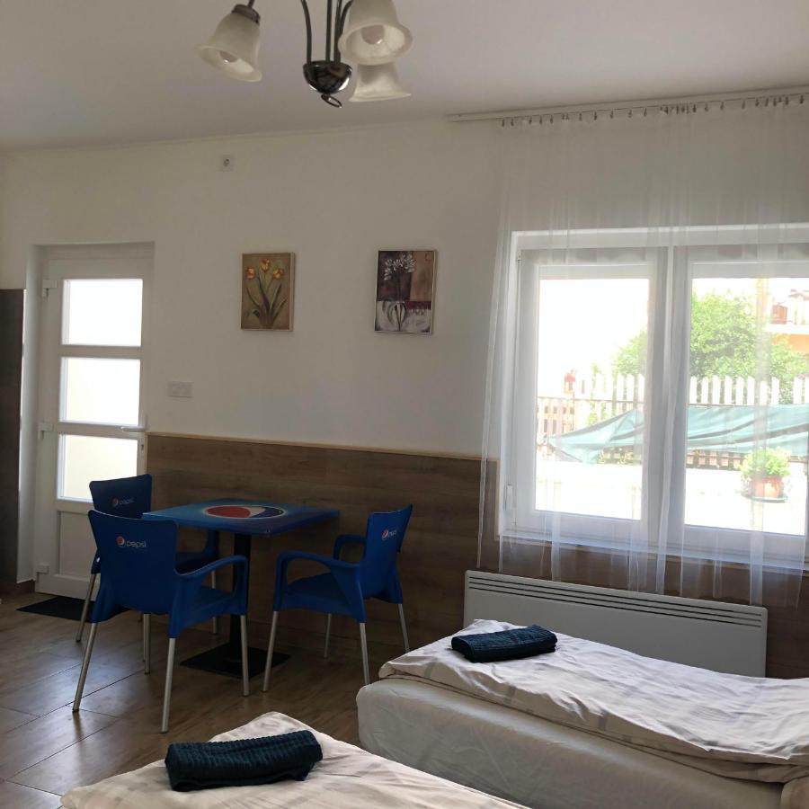 Avas Apartman Mişcolţ Exterior foto