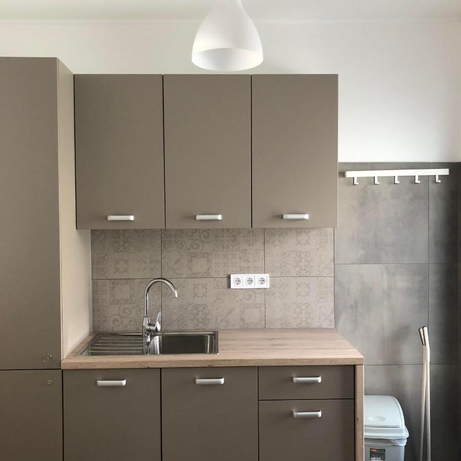 Avas Apartman Mişcolţ Exterior foto