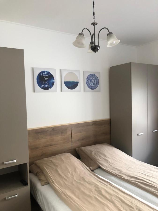 Avas Apartman Mişcolţ Exterior foto
