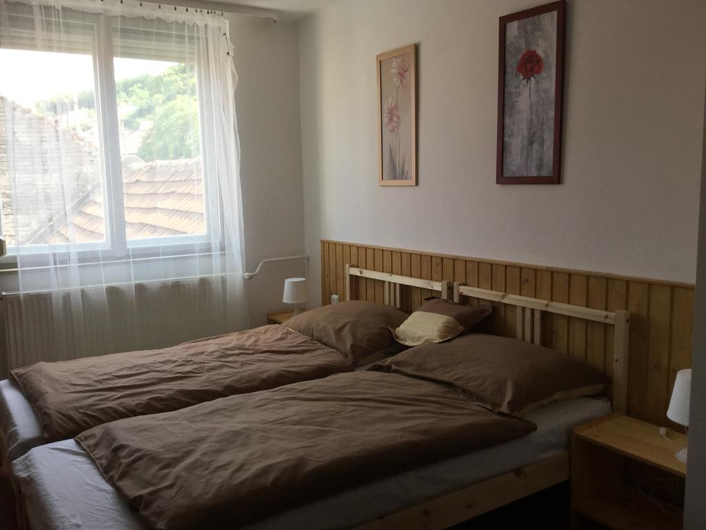 Avas Apartman Mişcolţ Exterior foto
