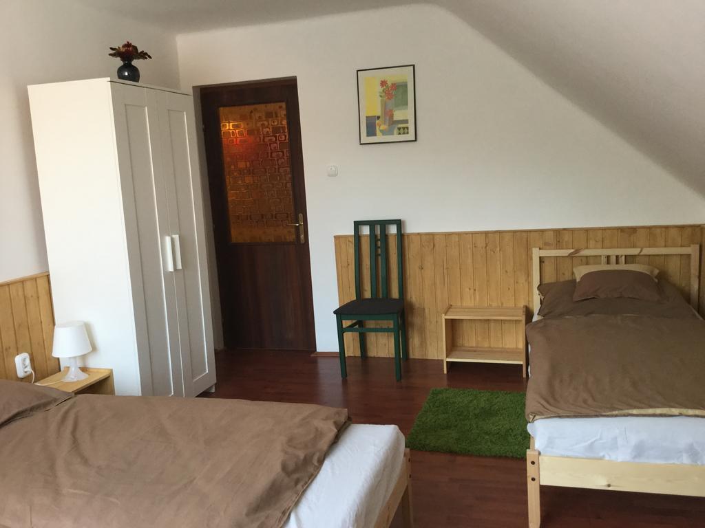 Avas Apartman Mişcolţ Exterior foto