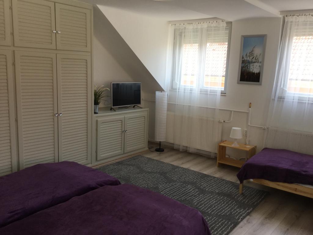 Avas Apartman Mişcolţ Exterior foto