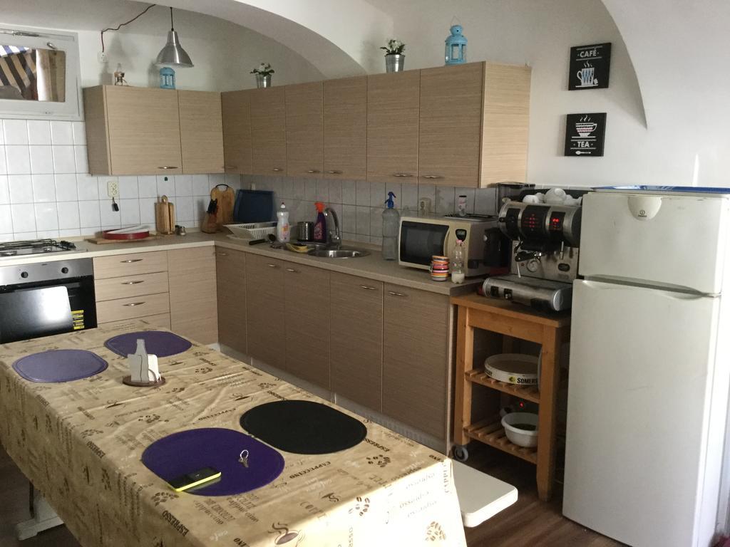 Avas Apartman Mişcolţ Exterior foto